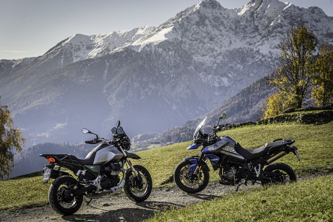 Moto Guzzi V85 TT VS Triumph Tiger 850 Sport: viaggia, guida, SOGNA